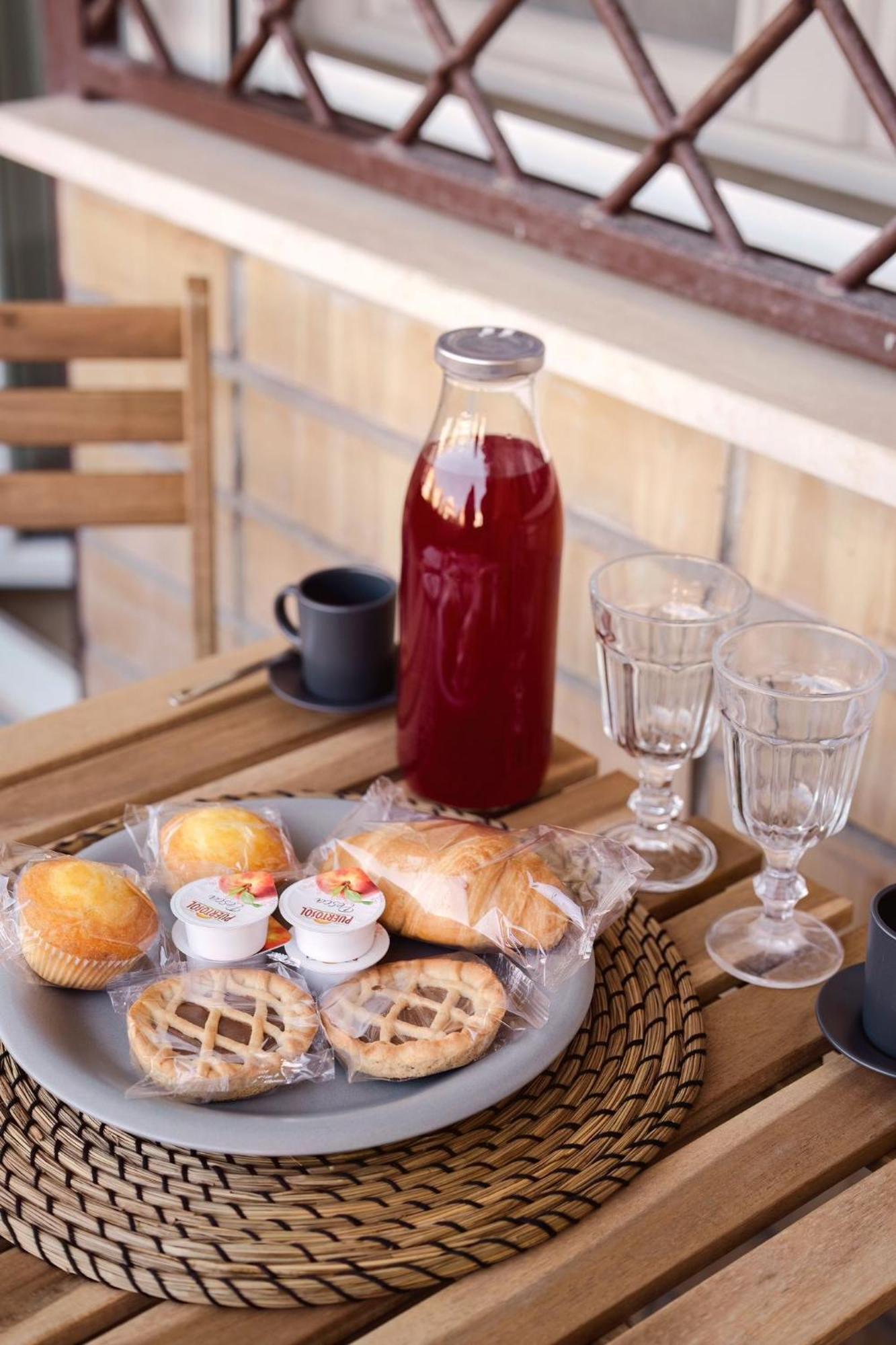 Pau Suite Home 菲乌米奇诺 外观 照片